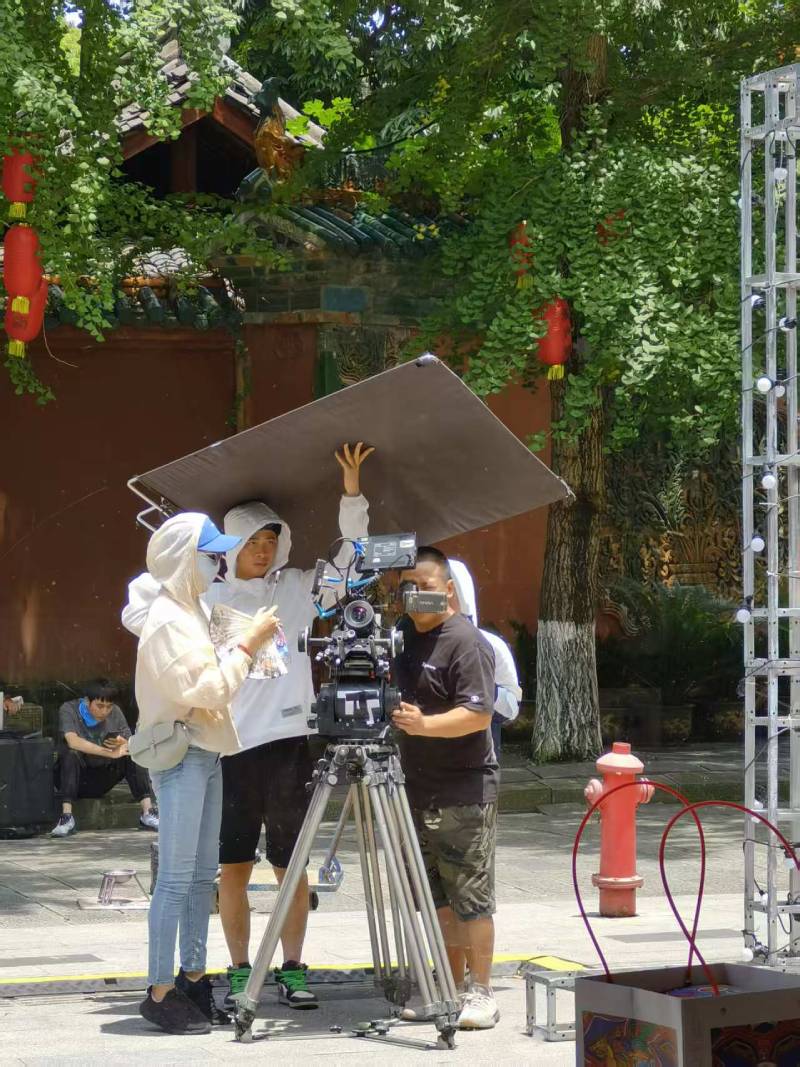 杂多县TVC拍摄公司：资深团队坐镇，打造现象级广告作品的幕后推手
