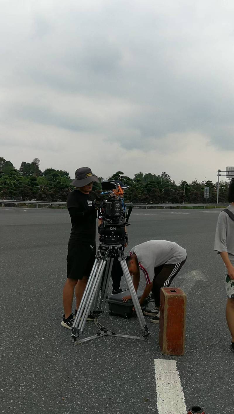 杂多县TVC拍摄公司：唤醒集体记忆，构建跨代际沟通桥梁
